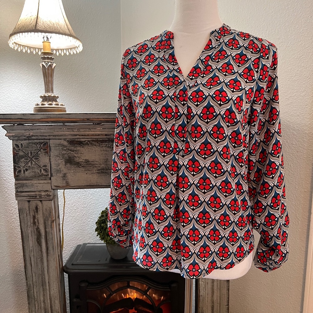 The Limited V-neck woman's blouse